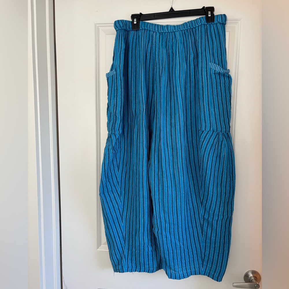 Free People. Large. Blue Striped Wide-Leg Pants. Relax, Shop, Dance, in comfy.